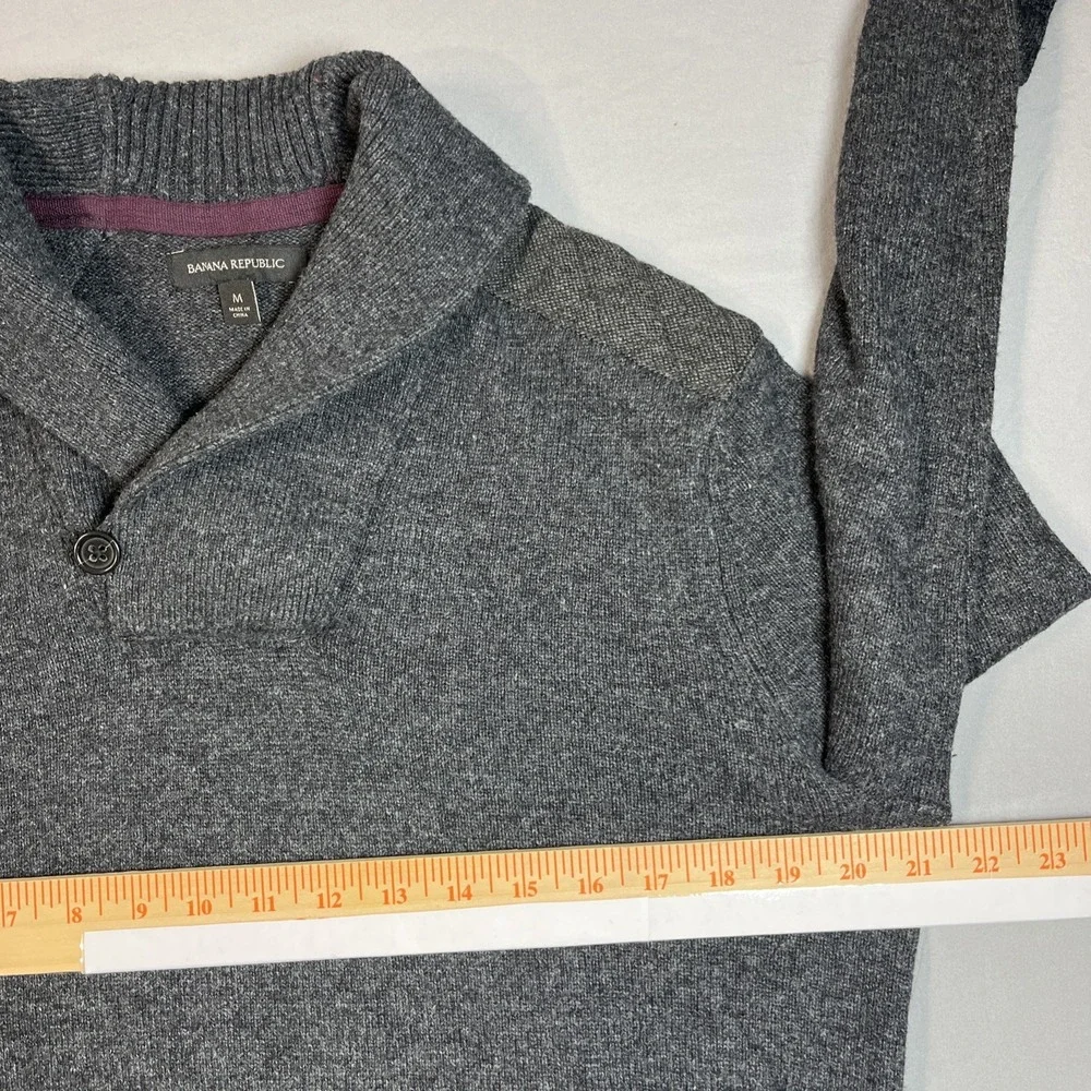 Banana Republic Mens Shawl Collar Merino Wool Gray Pullover Sweater Medium C1206